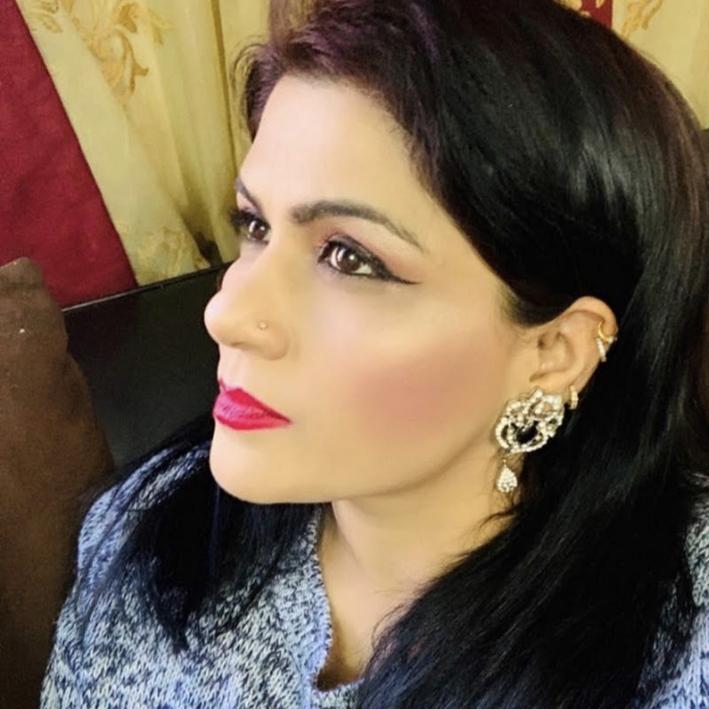 Be Natural With Shani