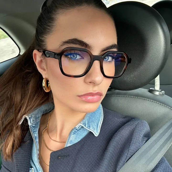 Clara