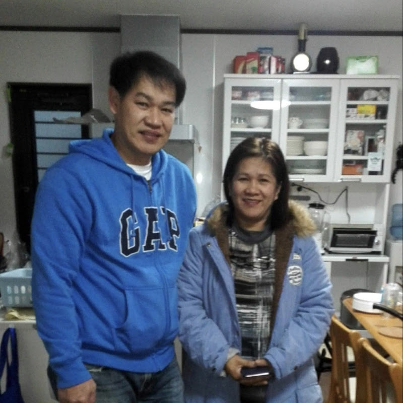 Lola Sebab in Japan