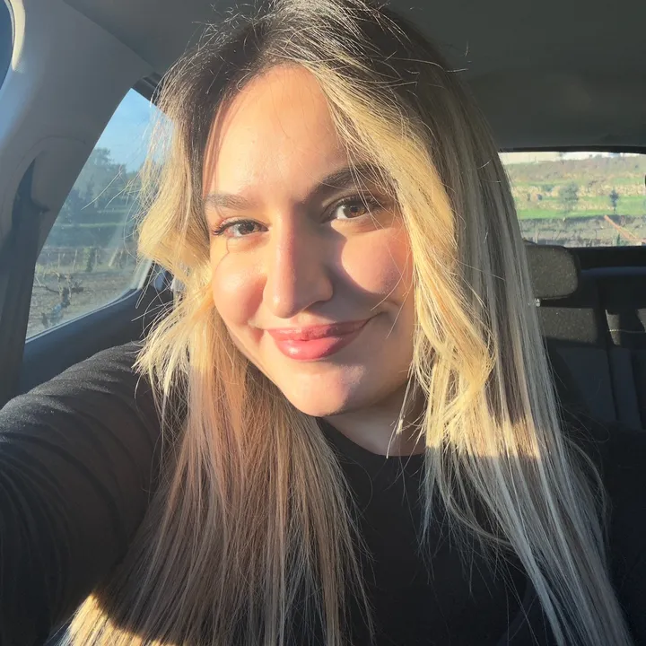 Daniela Vieira 🧸🧚🏻‍♀️