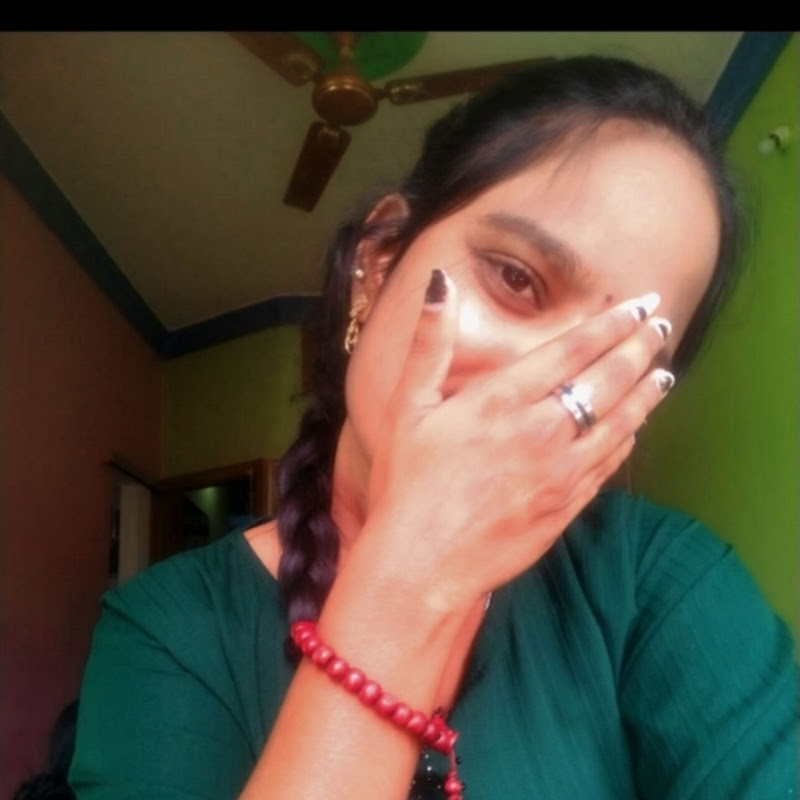 CRAZY MASK GIRL 
