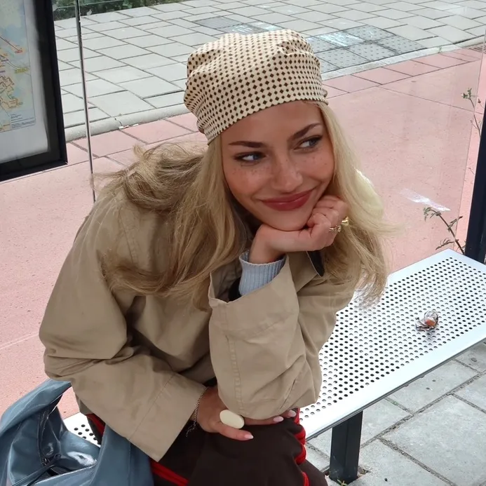 joannacelinecameron