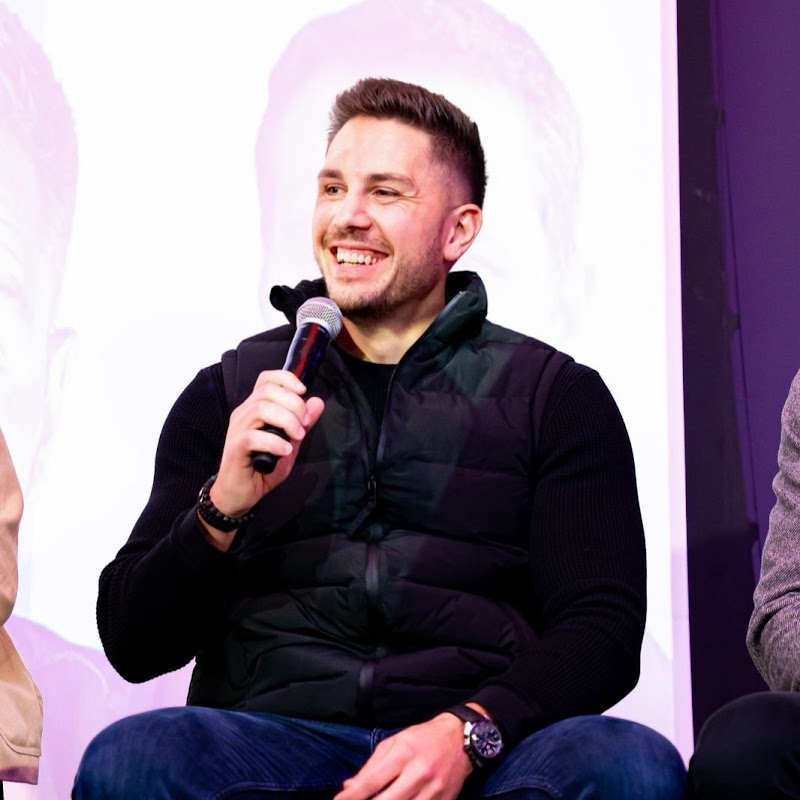 Jandre de Beer - How to Build a Top 1% Business