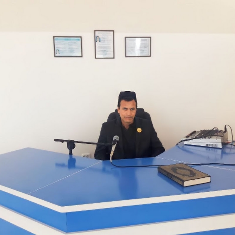 Табиб мутлақ Хасанбой Исмоилов