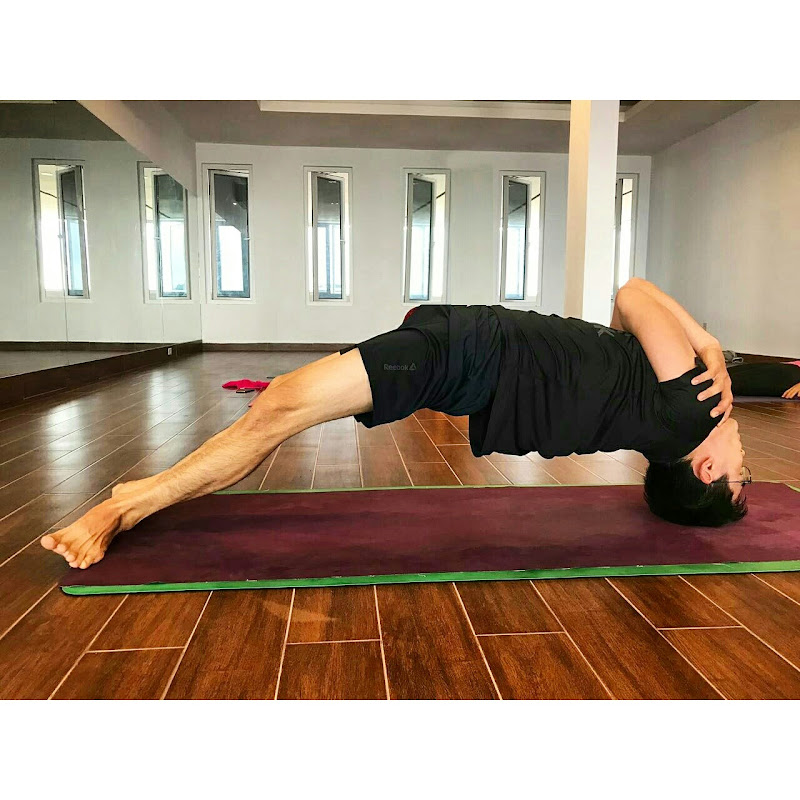 Halim Hardi (Yoga Grounded)