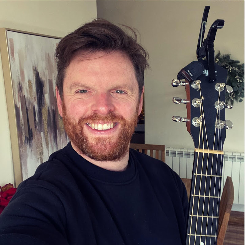 Dave Donoghue | The School of Guitar