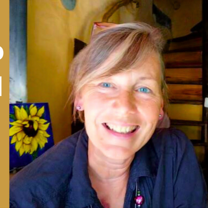 Simpler Living - Ann Algie