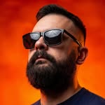 ДМИТРИЙ ЧЕМАРИН | AI creator & Предметный фотограф