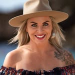 Victoria Bond | Psychic Medium & Spiritual Empowerment Coach