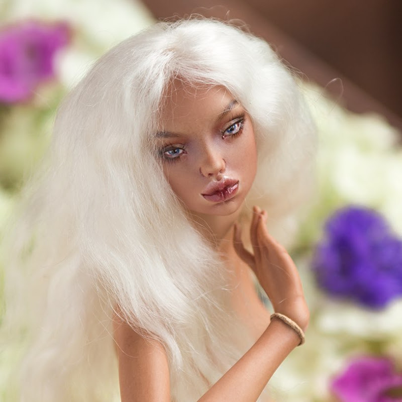 Open Dolls