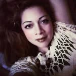 Meche मेर्सेदेस्