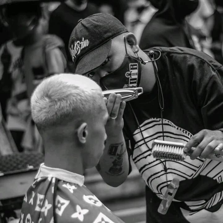 DANTHEBARBER