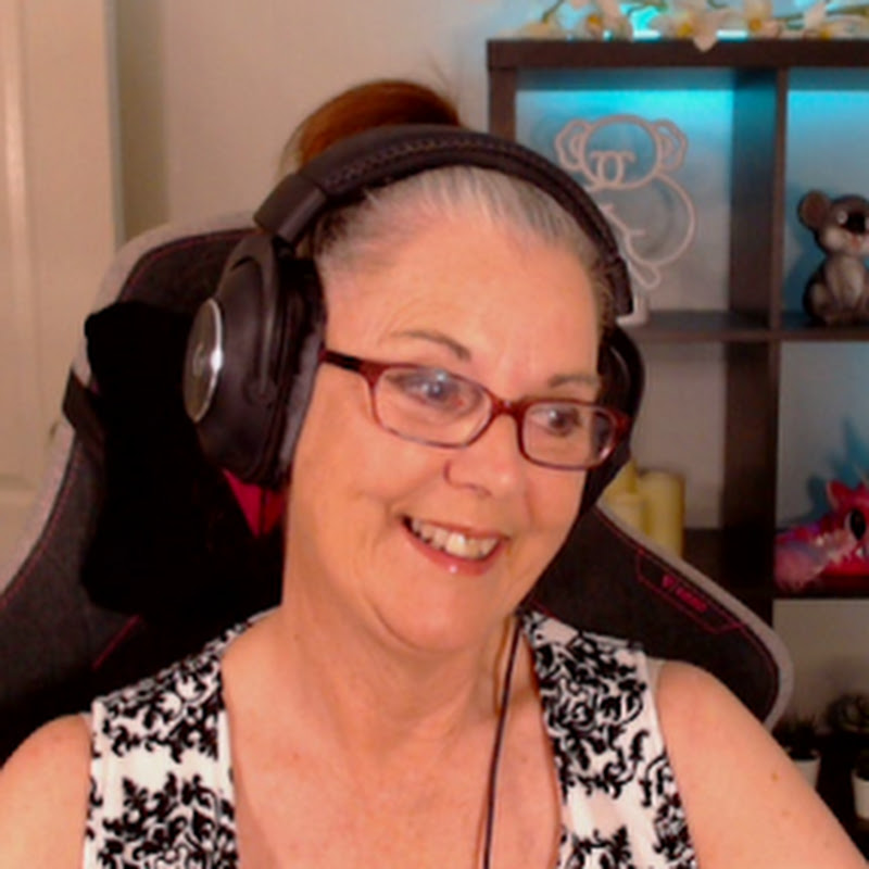 Gaming Nanna