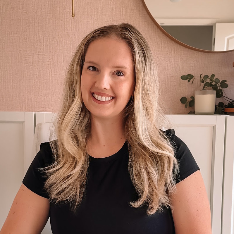 Ashley Burk · Home & Lifestyle