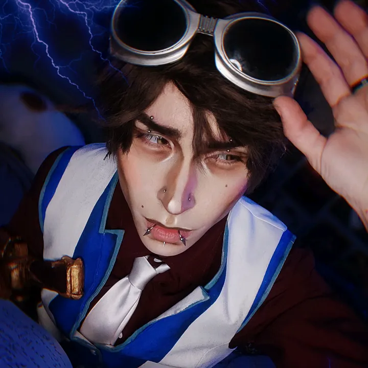 ✮🅰🅳🅰🅼✮