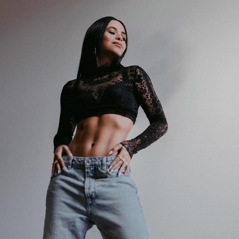 Linda Montoya 