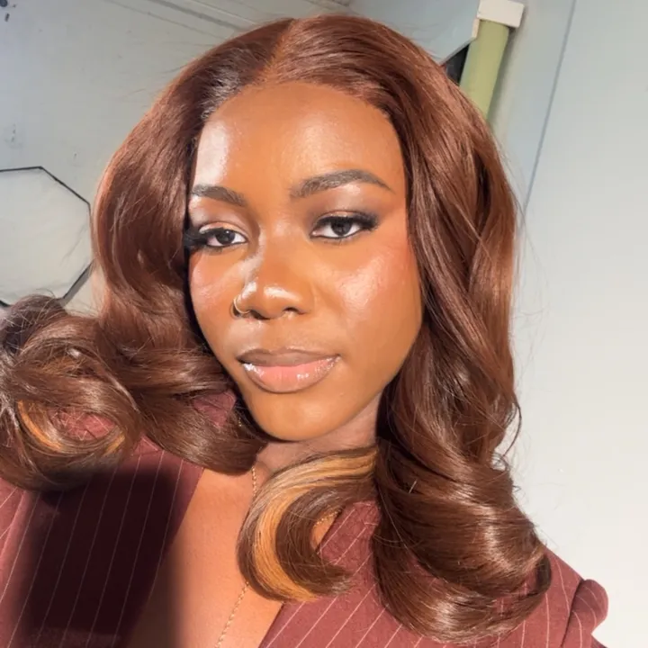 Damilola | content creator