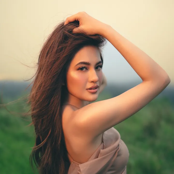 Julie Anne San Jose