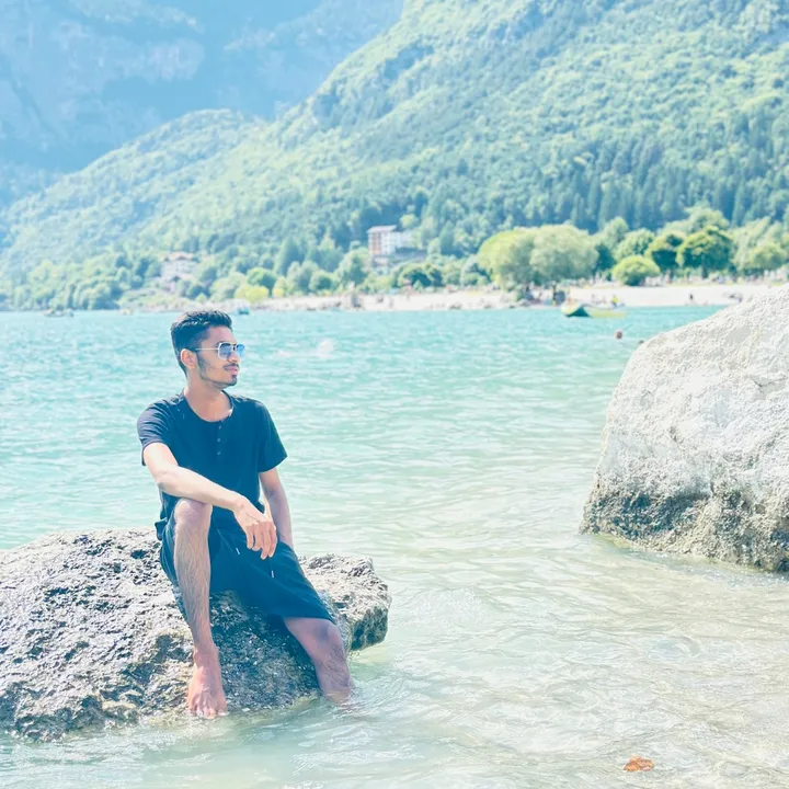 Nayem Mahmud🇧🇩🇮🇹