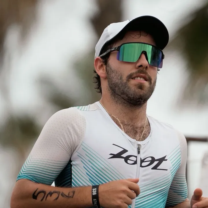 Vic Perezgrovas
