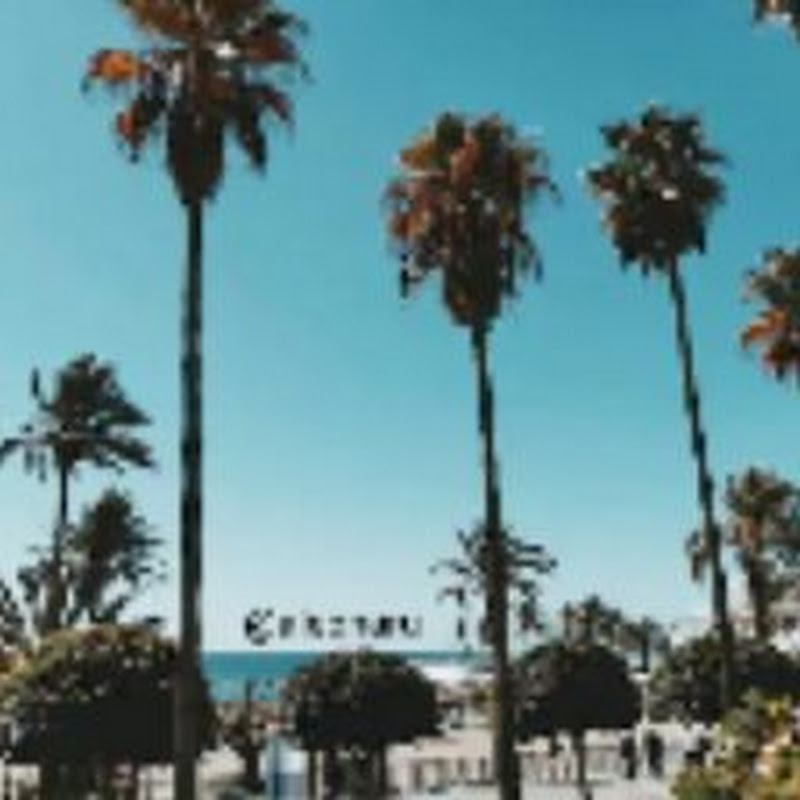 MÁLAGA SPAIN daily beach food travel music culture
