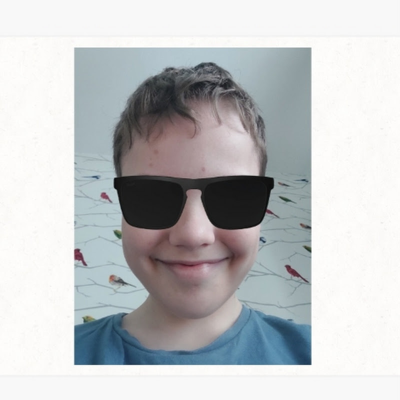 MaxakBoom