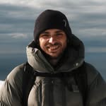 K E V I N   P A G È S