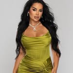 𝙰𝚍𝚎𝚕𝚊 𝙴𝚌𝚕𝚊𝚝