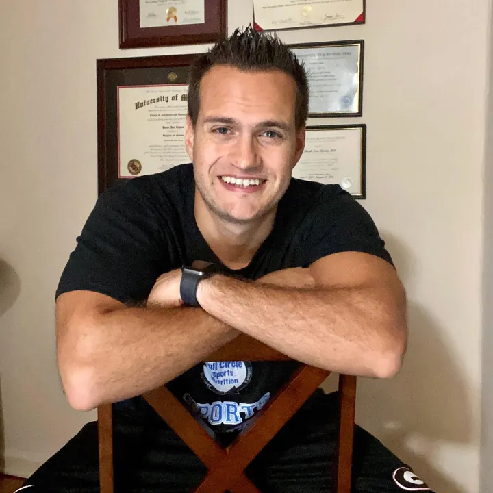 Derek L | Sports Nutrition