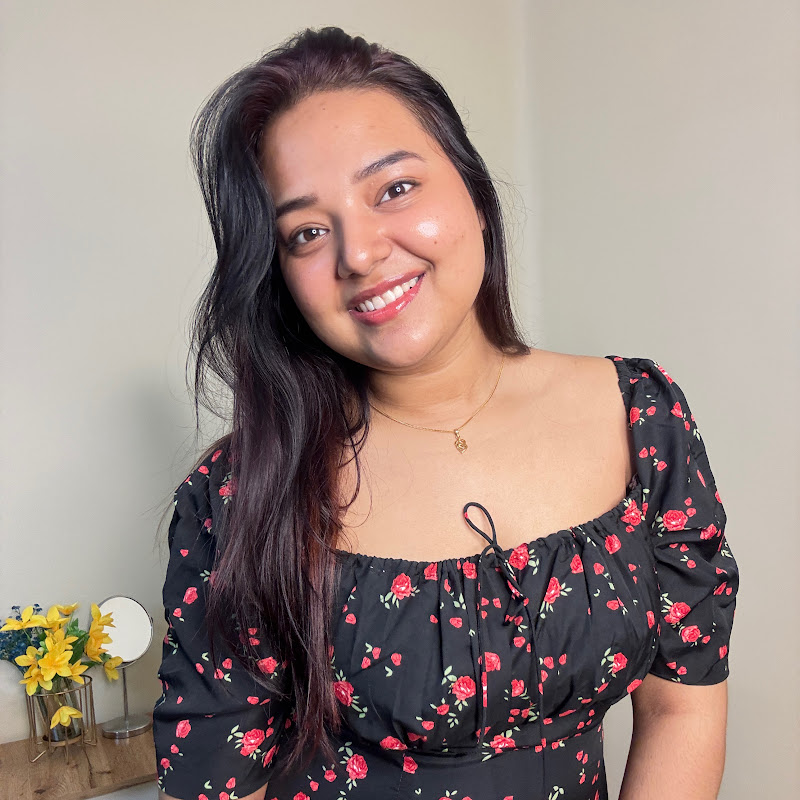Sneha Reviews