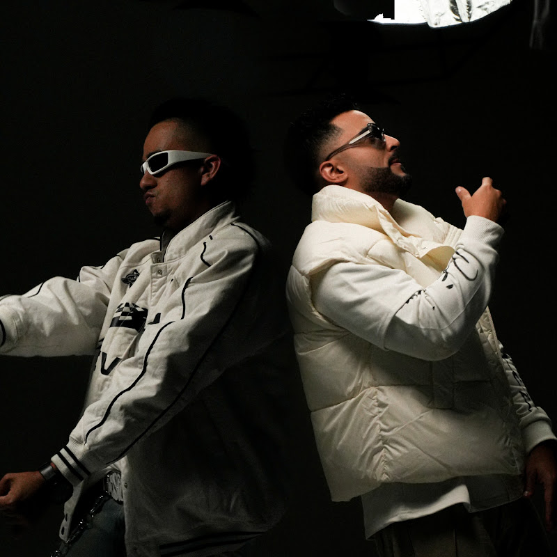 Yandar & Yostin