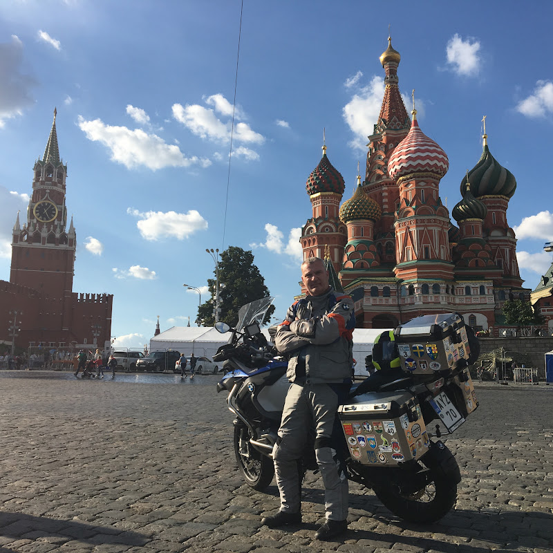 Thanasis Vavaroutas — Jefe on Adventure