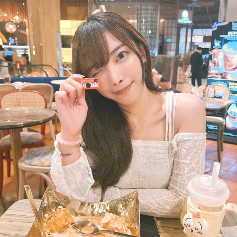 Dora 多啦