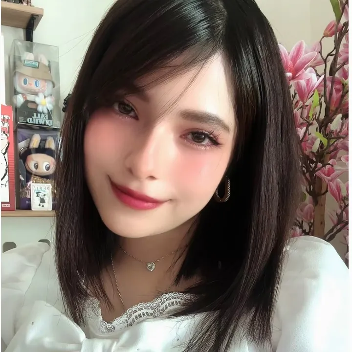 🌷Tiara 🌷