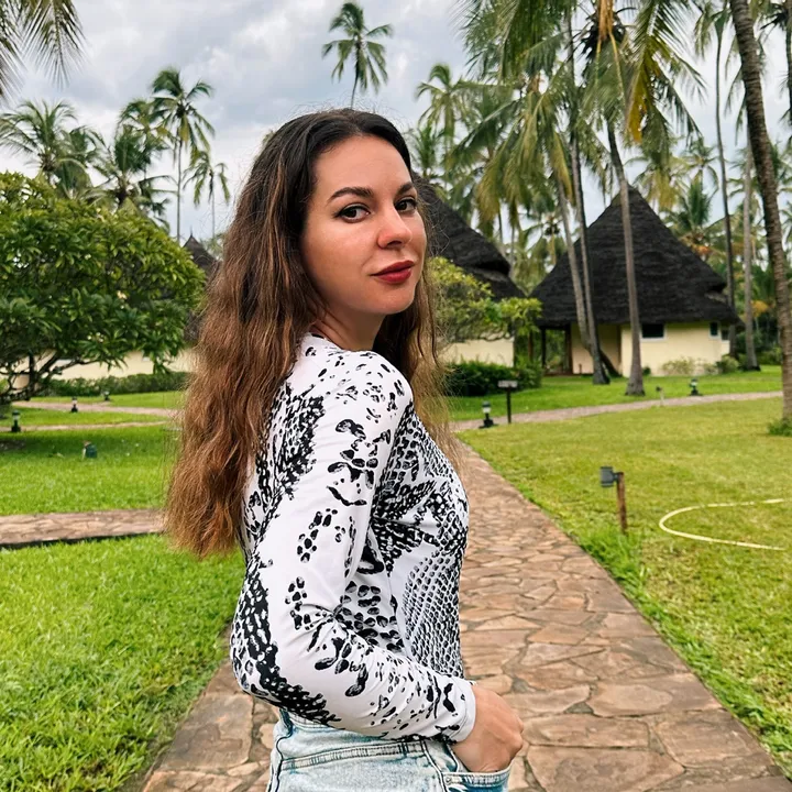 Daniela Simon