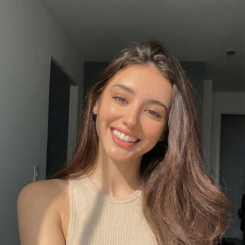 Crystal Loves To Laugh