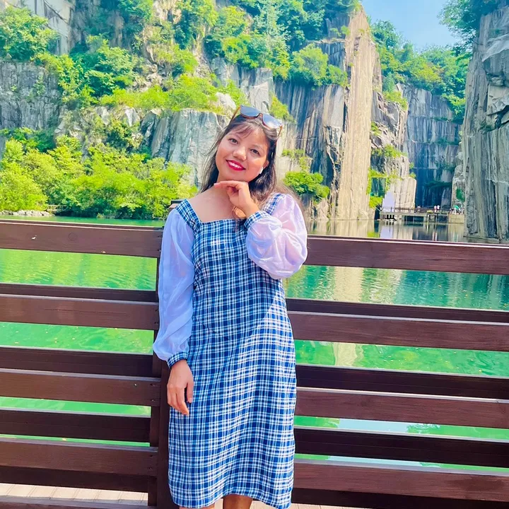🦋Yaniya 🌺
