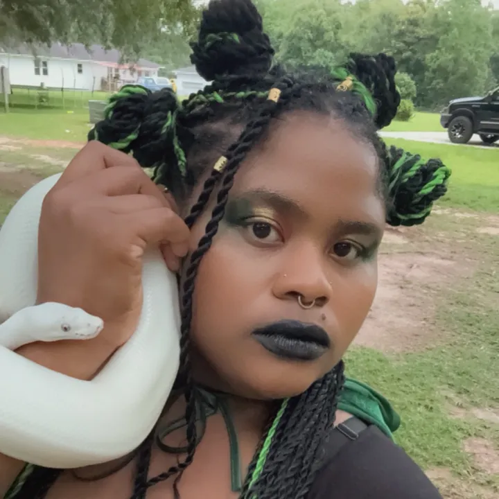 Zee: Struggle Meals: Lentils