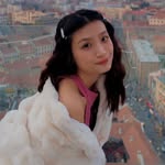 依文 Yvonne · 廖