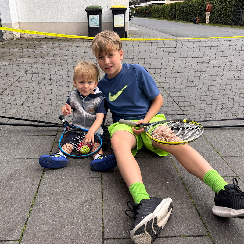 Tiny Ace & Young Pro 🎾