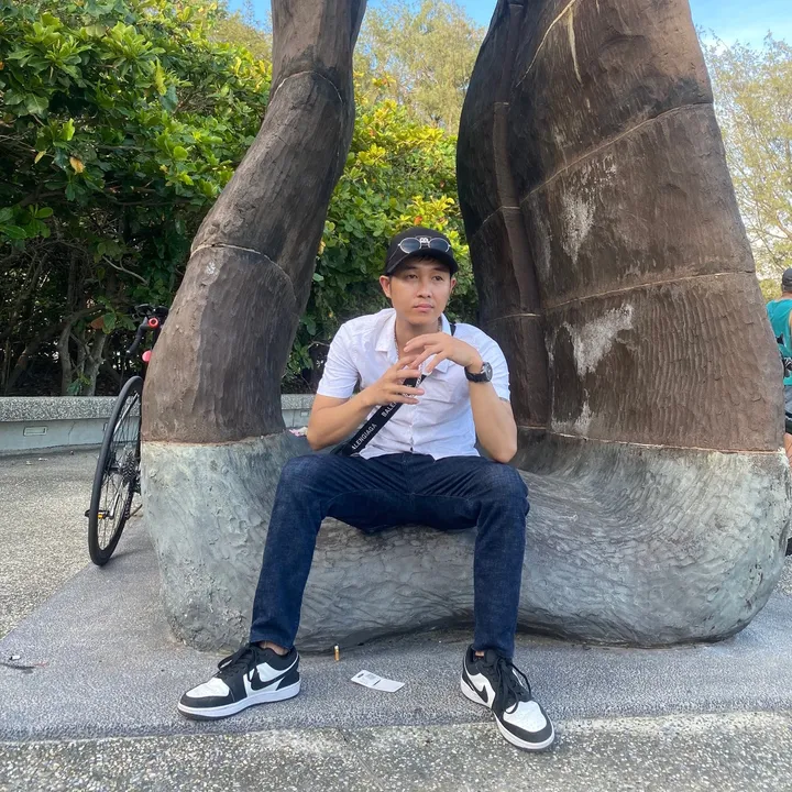 Tùng Dương 38