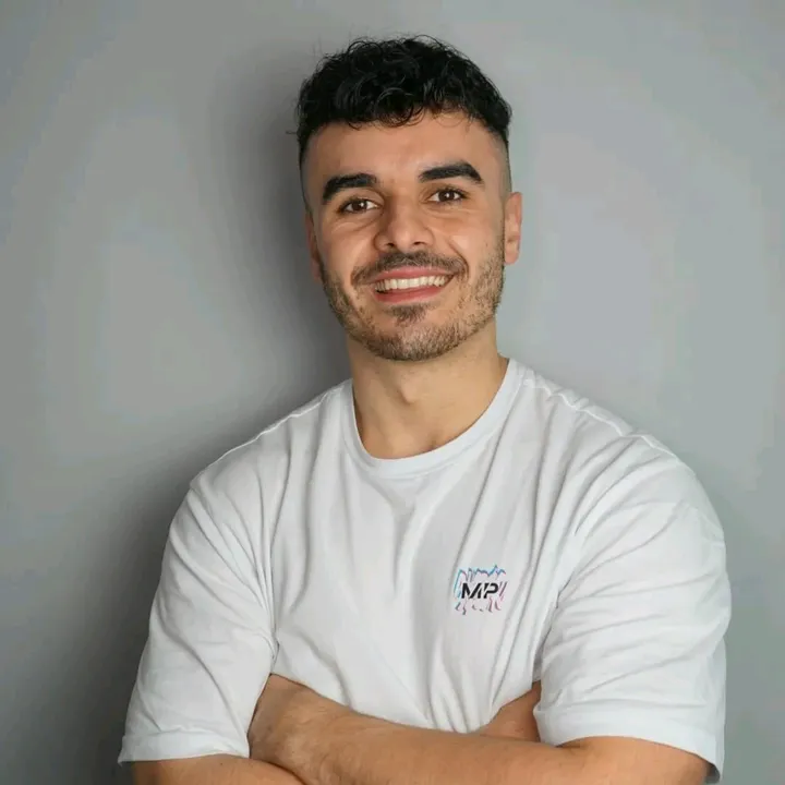 Mikel Pérez de Pipaon