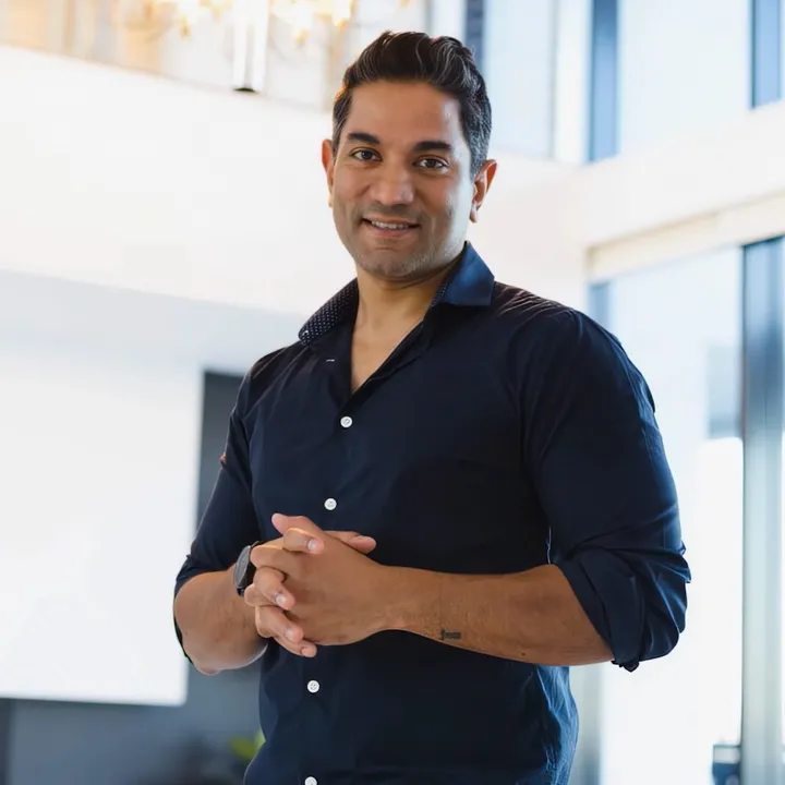 Reg Malhotra