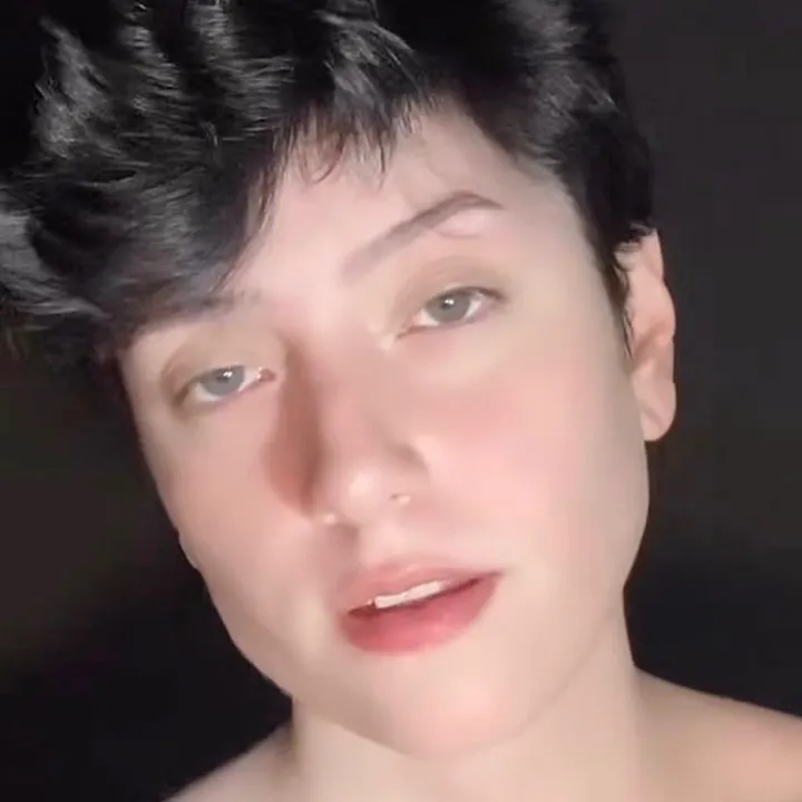 Letícia Blue