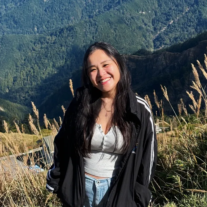 lydia | travel 🌸
