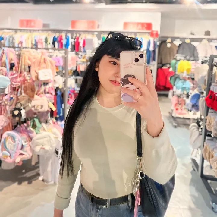 𝑮𝒆𝑴𝒐𝒚ᥫ᭡_𝑸𝒖𝒆𝒆𝑵”🍃🧸