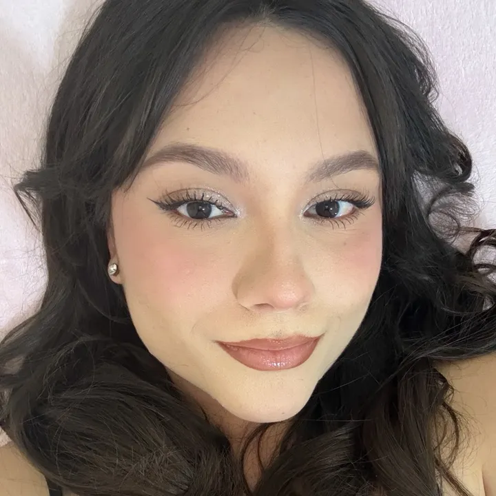 Ale Rojas ⋆ ˚｡⋆୨୧˚