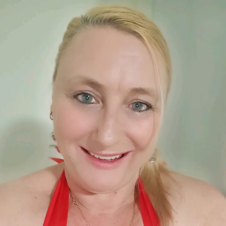 Goddess Of Light Psychic Chick
