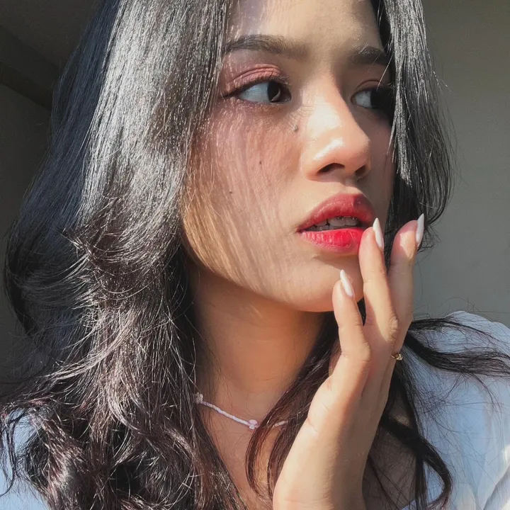 Noh Noh { နိုနို }