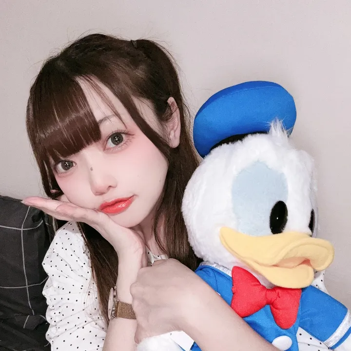 梁小喵 Sherry